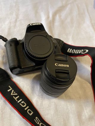 Canon EOS 600D Cámara Digital