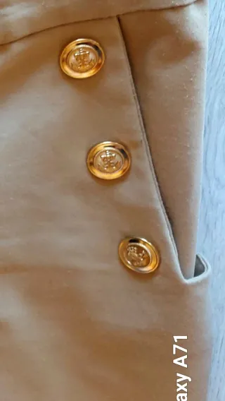 Pantalón elegante beige talla 36