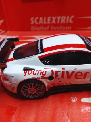 Scalextric Aston Martin DBR9 Digital System