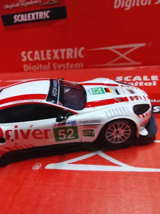 Scalextric Aston Martin DBR9 Digital System