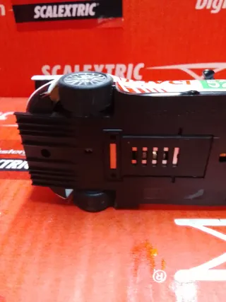 Scalextric Aston Martin DBR9 Digital System