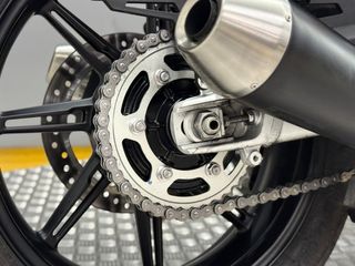 TRIUMPH SPEED TWIN 900