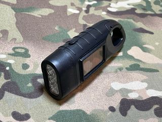 PROMO MAYO! Linterna led dinamo