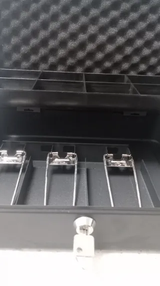 Cassaforte Cathedral in metallo grigio