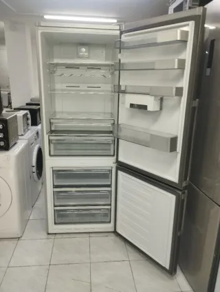 NEVERA GRONDIG 1.85/70 cm Acero Inoxidable