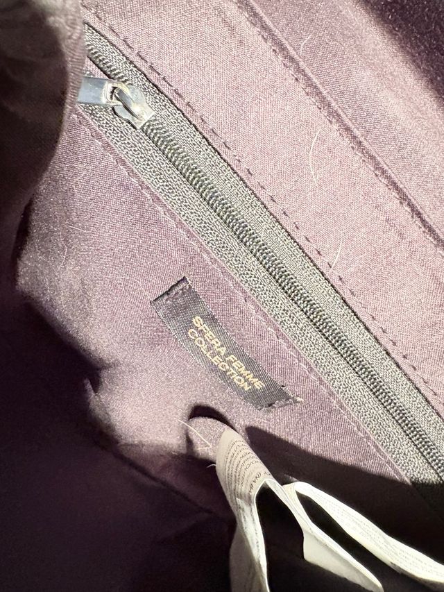 Bolso bandolera con tachuelas de Sfera