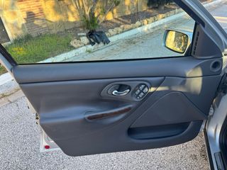 Ford Mondeo GHIA V6 Automatico