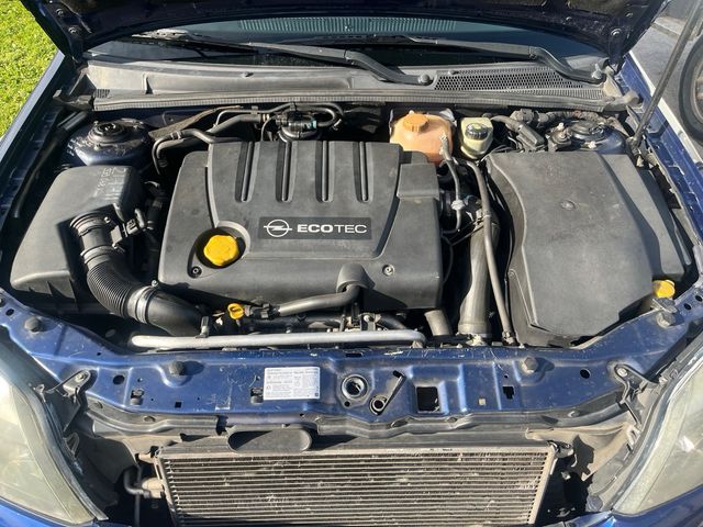 Opel Vectra Familiar 2005