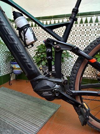 Bicicleta Eléctrica MTB Shimano