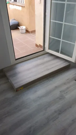 Puerta de madera rústica