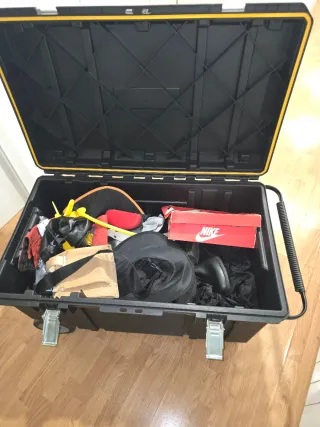 STANLEY FATMAX 240L Caja de herramientas o cosplay