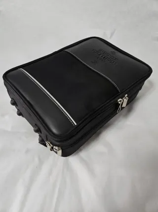 Clarinete Buffet Prodige ABS llaves plateadas.