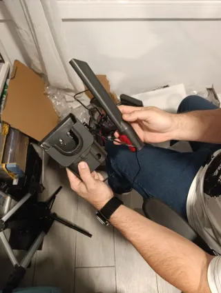 Aspirador de mano con piezas de recambio de regalo