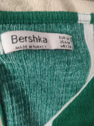 Mono Bershka verde rayas