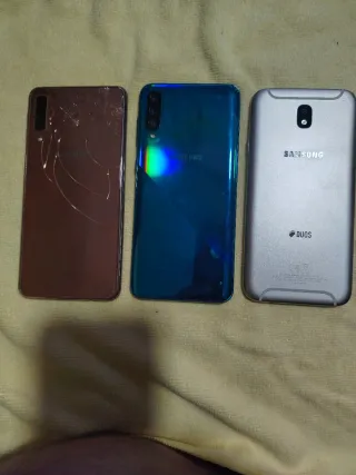 6 Teléfonos Móviles (Pantalla Rota)