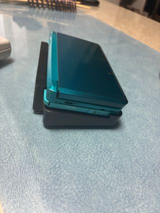 Nintendo 3DS Azul + Accesorios