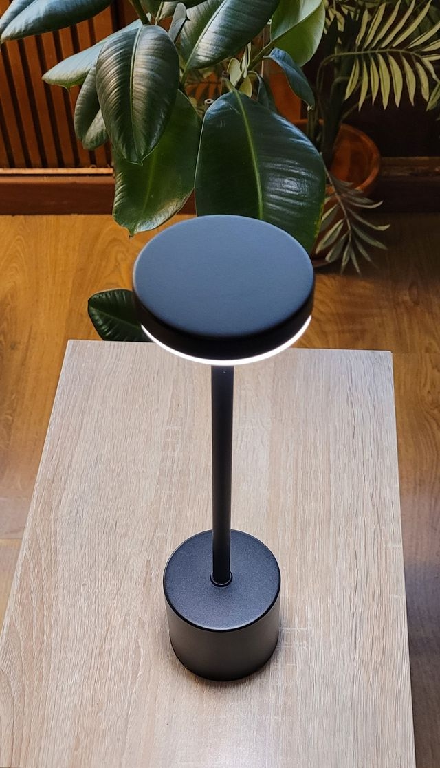 Lampada Tavolo Wireless Touch 3 Toni