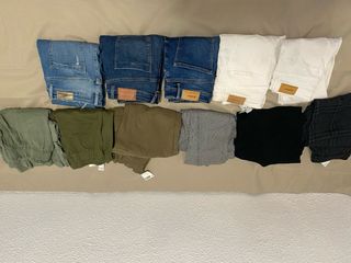 Lote 25 kg de ropa de Mujer (menos de 3€ el kilo)