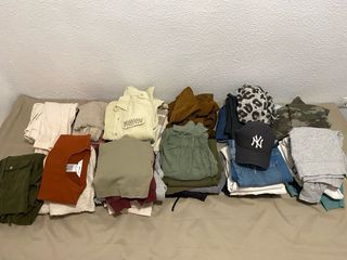 Lote 25 kg de ropa de Mujer (menos de 3€ el kilo)