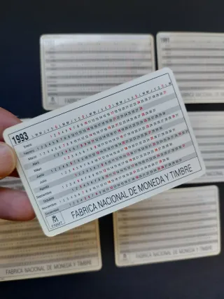 Calendarios bolsillo antiguos. Monedas. Años 90.