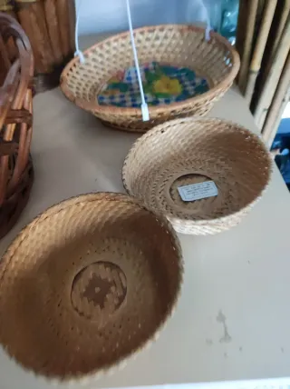 Set di ceste in bambù e vimini