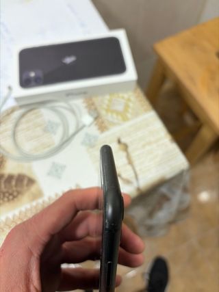 iPhone 11 64 GB Space Gray