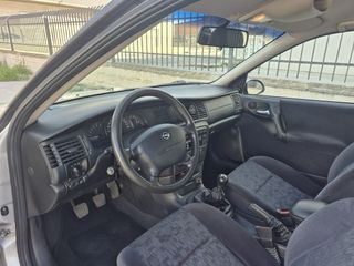 Opel Vectra 2000. GASOIL - CARECE DE ETIQUETA