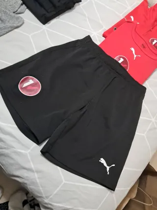 Attrezzatura Calcio Puma Taglia M Completa