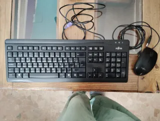 Teclado y Ratón Fujitsu Negro