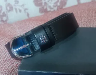 Cinturón Tommy Hilfiger Mujer Negro usado 2 veces