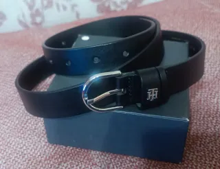 Cinturón Tommy Hilfiger Mujer Negro usado 2 veces