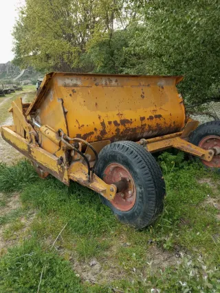 Traílla hidráulica resistente