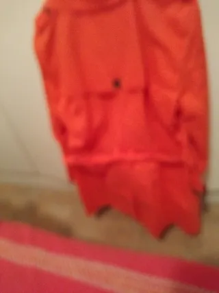 Gabardina naranja tres cuartos talla S