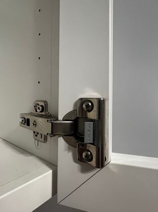 Armario Colgante Ikea con Puertas de Cristal