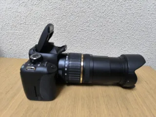 Cámara Canon EOS 550D + Objetivo Tamron 18-200mm