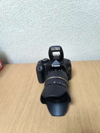 Cámara Canon EOS 550D + Objetivo Tamron 18-200mm