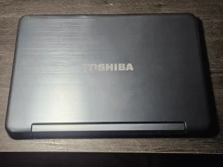 Portátil Toshiba Satellite L955D-108 Negro/Plata