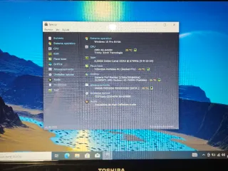 Portátil Toshiba Satellite L955D-108 Negro/Plata