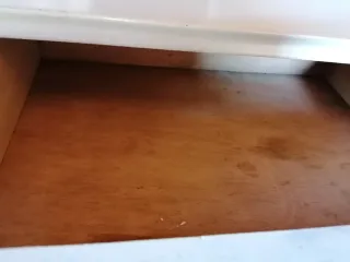 Mesa auxiliar o medita de noche antigua