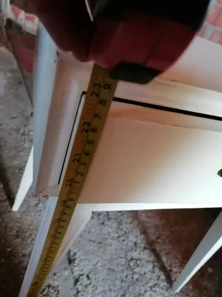 Mesa auxiliar o medita de noche antigua