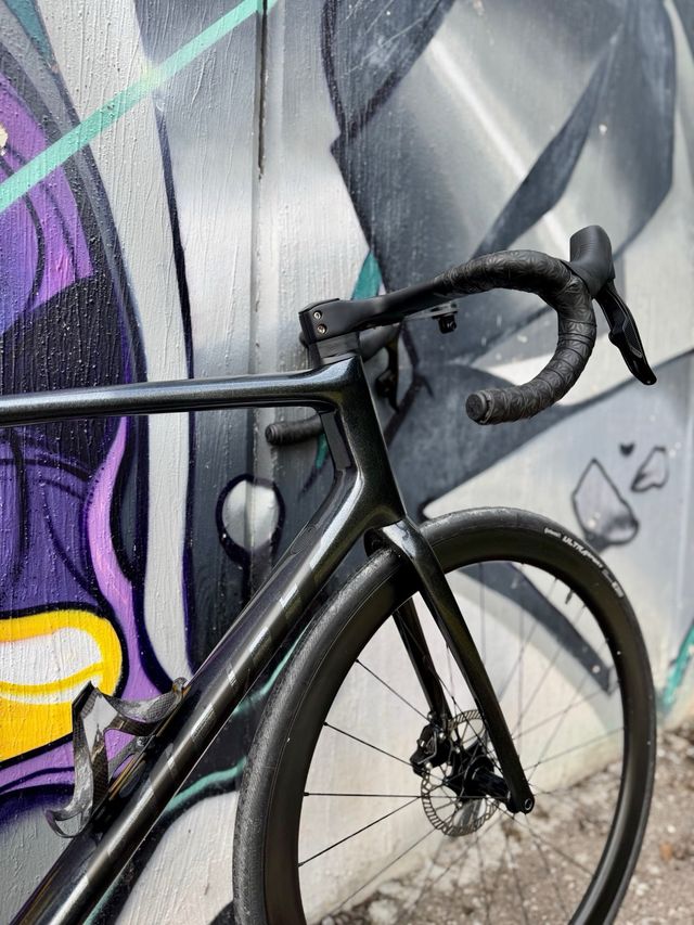 Giant TCR Advanced AXS