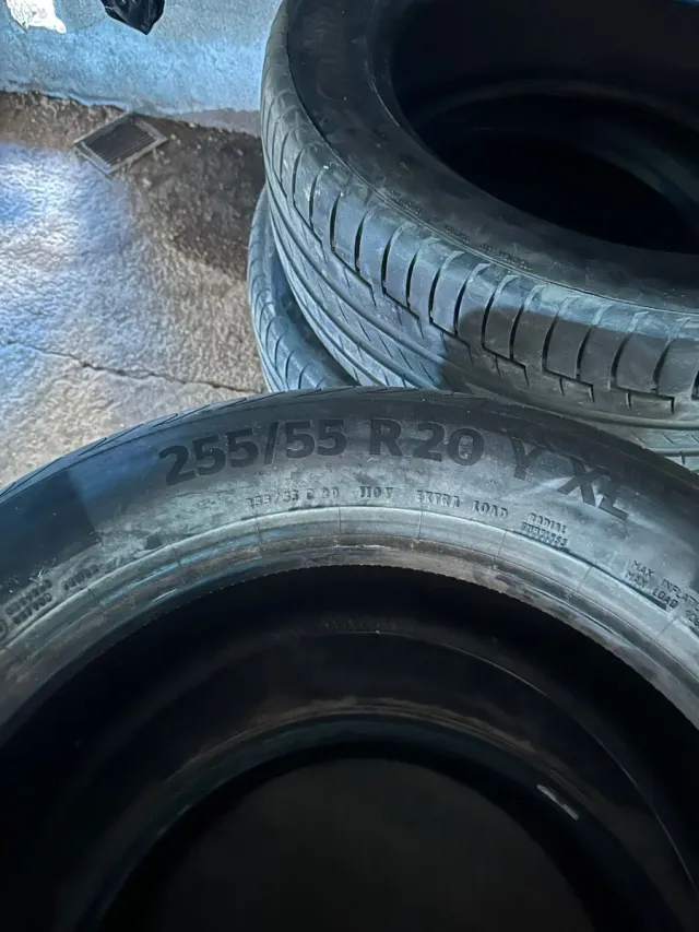 Neumaticos Continental Premium Contact 6 en 255/55