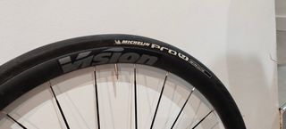 Bicicleta Eléctrica BH Core Carbon Carretera