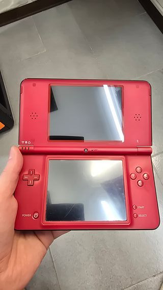 Nintendo DSi XL Rossa Edizione 25th