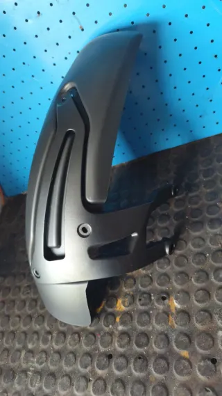 Manillar , torretas, piloto y guardabarros