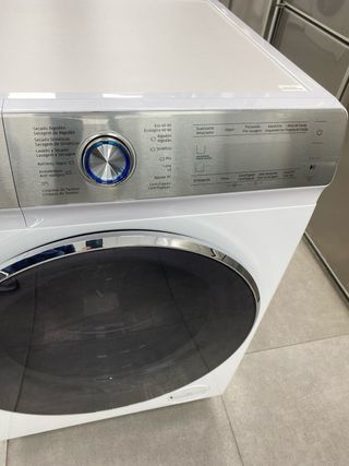 Lavadora secadora Hisense 10/6kg Clase E + envio