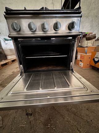 Cocina Fagor 4 fuegos con horno