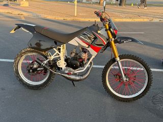 Rieju RR Enduro Roja y Plata