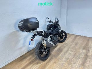 BMW G 310 R