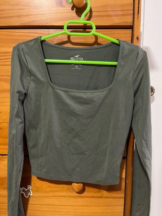 Blusa a rayas blanca y negra